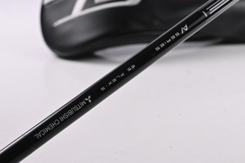 Titleist GT2 #3 Wood / 15 Degree / Stiff Flex Tensei AV Blue 65 Shaft
