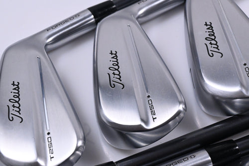Titleist T250* 2025 Irons / 5-PW+GW / Regular Flex MMT 65 Shafts