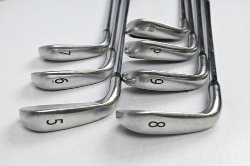 Titleist 718 AP1 Irons / 5-PW+GW / Regular Flex AMT Red R300 Shafts