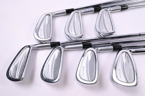 Titleist 695CB Irons / 4-PW / Regular Flex Titleist Steel Shafts