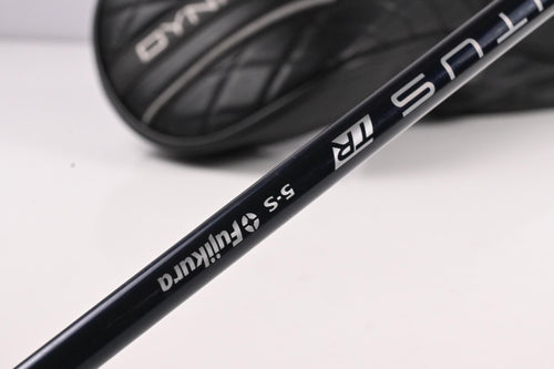 Wilson DYNAPWR 2025 Carbon Driver / 9 Degree / Stiff Flex Ventus TR Blue 5 Shaft
