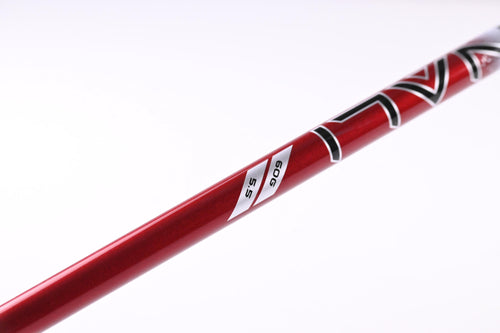 Titleist GT3 #5 Wood / 18 Degree / Regular Flex Denali Red 60 Shaft