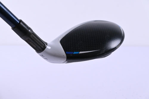 Taylormade SIM2 Max #4 Hybrid / 22 Degree / Regular Flex Ventus Blue 6 Shaft