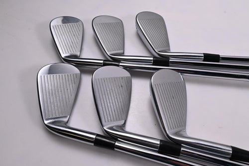 Mizuno Pro 225 Irons / 4-9i / X-Flex Dynamic Gold 120 X100 Shafts