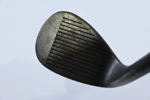 Cleveland Tour Action 900 Gap Wedge / 52 Degree / Stiff Flex Dynamic Gold S400