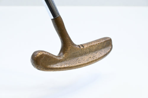 Acushnet Bullseye Flange Putter / 35 Inch