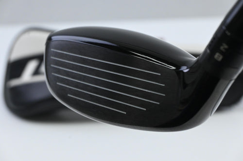 Titleist GT2 #4 Hybrid / 21 Degree / Stiff Flex HZRDUS Gen5 Black 80