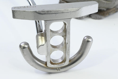 Left Hand Scotty Cameron Futura Putter / 34 Inch