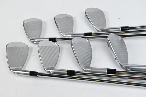 Tour Edge X725 Irons / 6-PW+GW+SW / Regular Flex Steel Shafts