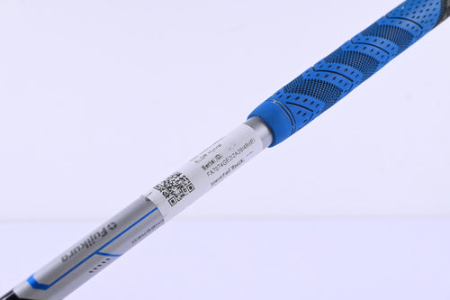 Left Hand Taylormade SLDR #4 Hybrid / 21 Degree / Stiff Flex Speeder 82 Shaft