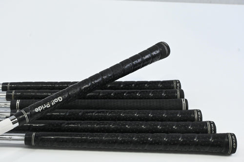 Taylormade M4 Irons / 5-PW+SW / Regular Flex XP 100 R300 Shafts