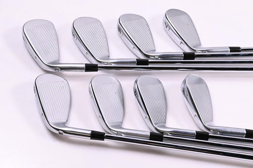 Tour Edge Exotics E725 Irons / 4-PW+GW / Stiff Flex KBS Tour Lite Shafts