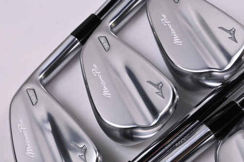 Mizuno M-15 Irons / 5-PW+GW / Regular Flex N.S.Pro Modus³ Tour 105 Shafts