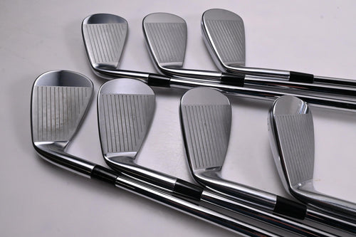 Mizuno M-15 Irons / 5-PW+GW / Regular Flex N.S.Pro Modus³ Tour 105 Shafts