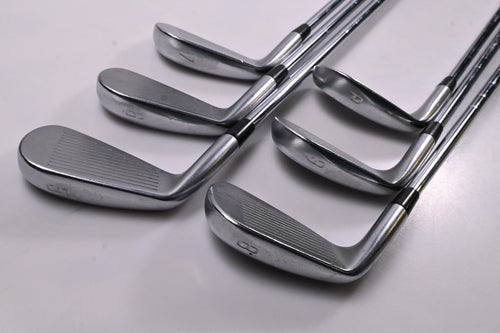 Mizuno JPX 900 Forged Irons / 5-PW / Regular Flex KBS Tour 90 Shafts