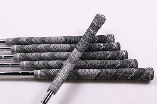 TaylorMade Stealth Irons / 5-PW / Regular Flex Dynamic Gold 95 R300 Shafts
