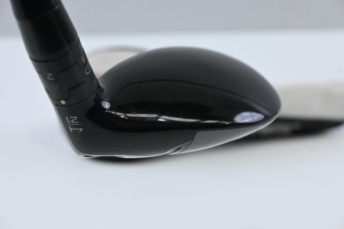 Titleist TSi2 #4 Hybrid / 21 Degree / Stiff Flex Tensei AV Raw Blue 65