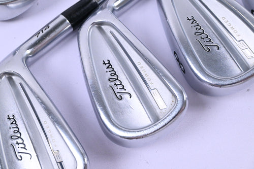 Titleist 714 CB Irons / 3-9Iron / Stiff Flex Project X Precision Shafts