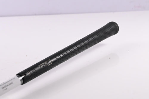 Titleist 909 D2 Driver / 10.5 Degree / Regular Flex Diamana Blue 65 Shaft