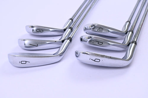 Titleist T200 2023 Irons / 6-PW+GW / Regular Flex AMT Black R300 Shafts