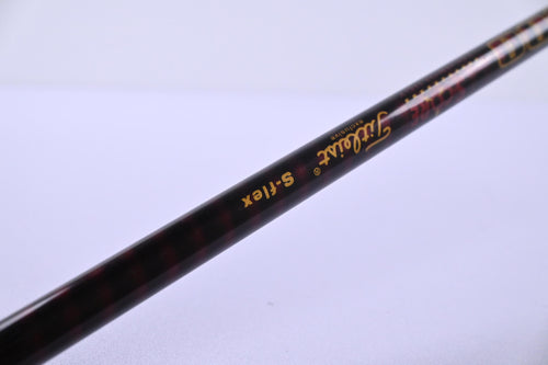 Titleist 909 D3 Driver / 9.5 Degree / Stiff Flex Aldila Voodoo Shaft