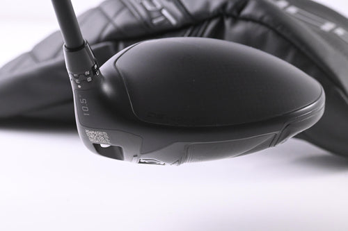 Cobra DS-Adapt LS Driver / 10.5 Degree / Regular Flex Vanquish 4 Shaft