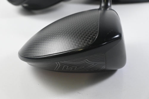 Wilson Dynapower 2023 Driver / 10.5 Degree / Senior Flex HZRDUS Smoke Red RDX 50