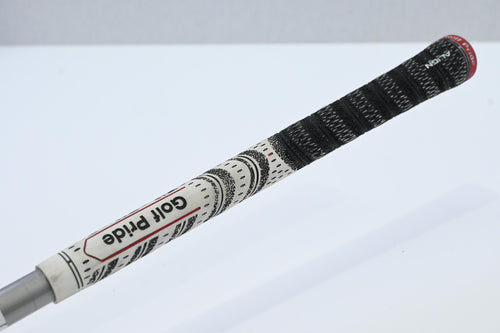 Titleist 909H #3 Hybrid / 19 Degree / Regular Flex Prolaunch Red