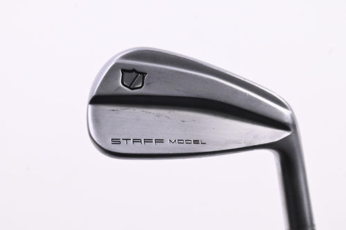 Wilson Staff Model Blade 2026 #9 Iron / X-Flex Dynamic Gold X100 Shaft