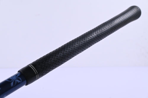 Titleist 910 D2 Driver / 9.5 Degree / Stiff Flex Diamana Kai'li 65 Shaft