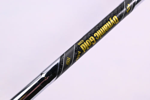 Wilson Staff Model Blade 2024 #7 Iron / Stiff Flex Dynamic Gold Mid 115 S300