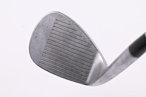 Cleveland 588 RTX Gap Wedge / 52 Degree / Wedge Flex Dynamic Gold Shaft