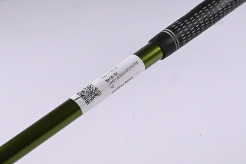 Callaway Mavrik Driver / 10.5 Degree / Stiff Flex Aldila NV Green 55 Shaft