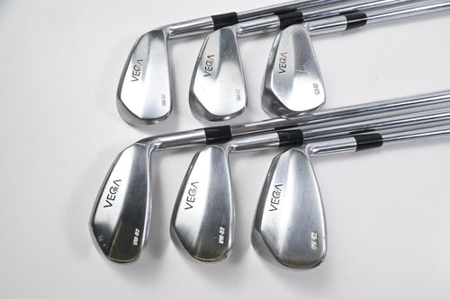 Vega VM-02 Irons / 5-PW / Regular Flex Dynamic Gold 105 R300 Shafts