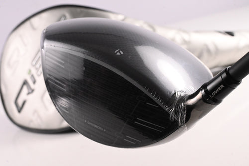 Taylormade Qi35 Driver / 9 Degree / Regular Flex Vanquish 4 Shaft