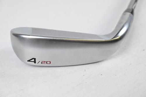 Cleveland Launcher UHX #4 Utility Hybrid / 20 Degree / Regular Flex UST Recoil 95