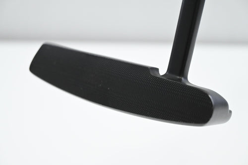 Cleveland Classic Black 1 Putter / 35 Inch