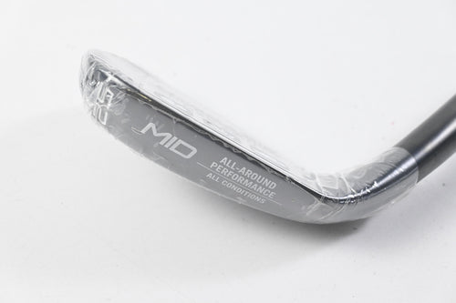 Cleveland RTX 6 Zipcore Gap Wedge / 52 Degree / Wedge Flex Dynamic Gold Spinner