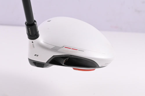 Taylormade R11 Driver / 9 Degree / Stiff Flex Fujikura Blur 60 Shaft