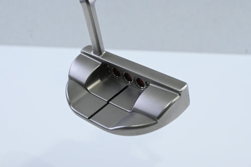 Scotty Cameron Select Fastback 2 2018 Putter / 34 Inch