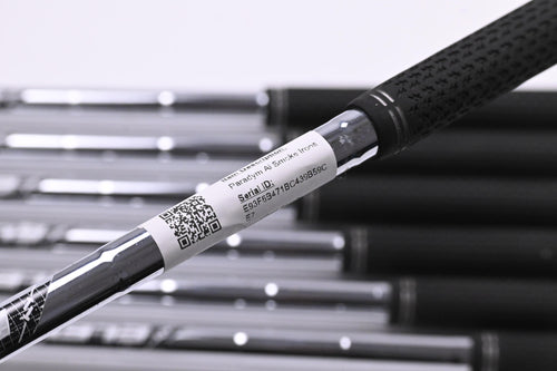 Callaway Paradym Ai Smoke Irons / 5-PW+GW / Regular Flex Elevate MPH 95 Shafts
