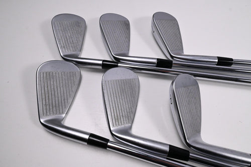 Mizuno JPX 925 Forged Irons / 5-PW / X-Flex Dynamic Gold X100 Shafts