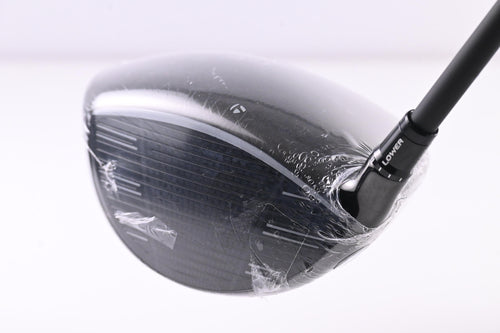 Taylormade Qi4D Driver / 10.5 Degree / Stiff Flex REAX Blue 50 Shaft