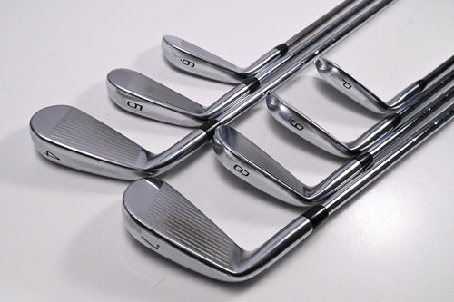 Mizuno Pro 223/225 Combo Irons / 4-PW / X-Flex Dynamic Gold X100U Shafts