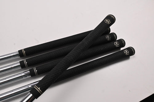 Wilson D9 Forged Irons / 6-PW / Stiff Flex Dynamic Gold 105 S300 Shafts