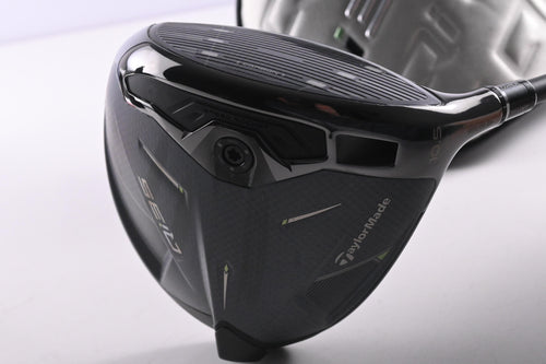 Taylormade Qi35 Driver / 10.5 Degree / Regular Flex Ventus Blue 5 Shaft