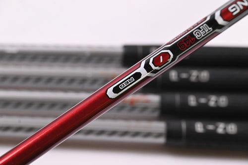 Ping i15 Irons / 6-PW / Red Dot / Regular Flex Ping TFC 149 Shafts