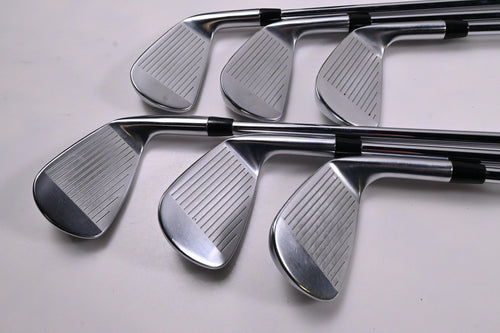 Left Hand Titleist T100.S 2021 Irons / 5-PW / Regular Flex Project X LZ 115