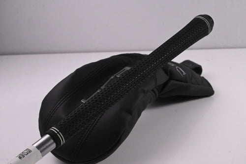 Cobra DS-Adapt LS Driver / 10.5 Degree / Stiff Flex Fujikura Pro 60 Shaft