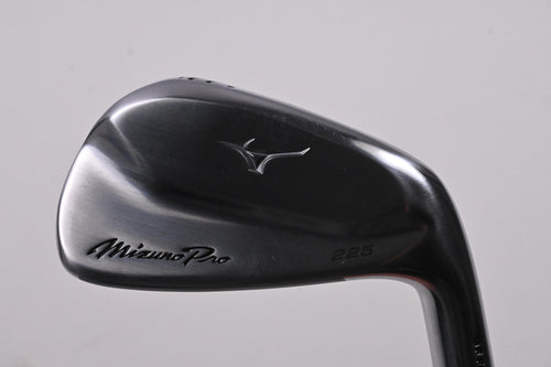 Mizuno Pro 225 #9 Iron / 39 Degree / Regular Flex Dynamic Gold DST 98 Shaft